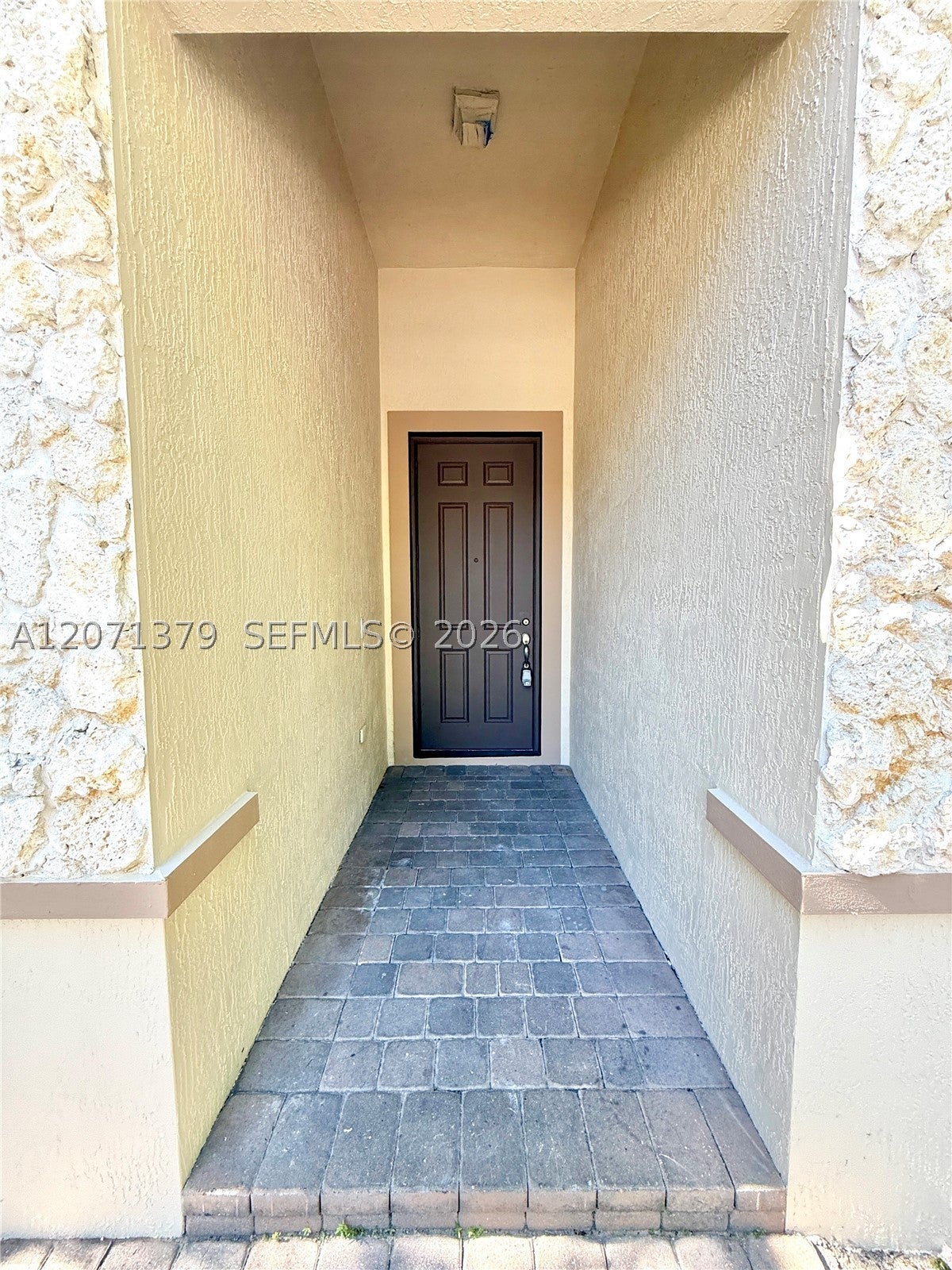 2457 NE 3rd Ct, Homestead FL 33033