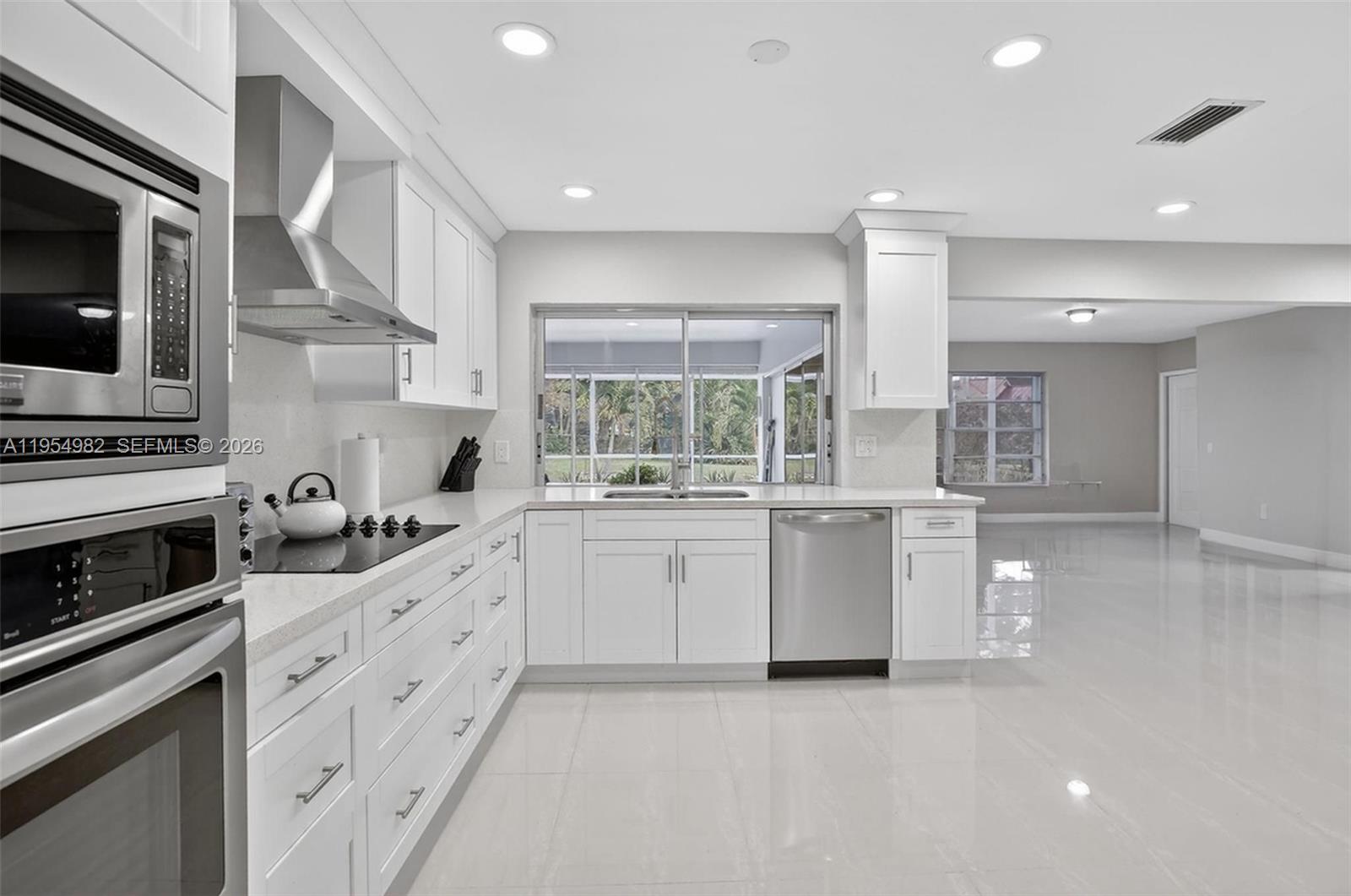 ELDORADO ESTATES IN PLANT - Residential