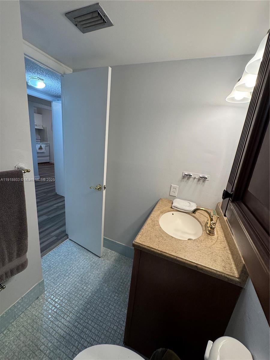 ORIOLE GARDENS 21 CONDO - Residential