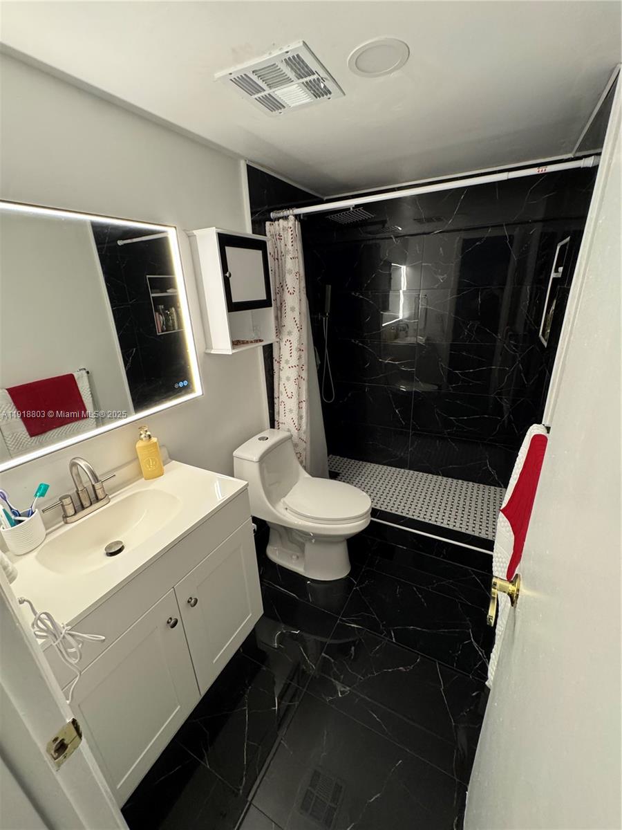 ORIOLE GARDENS 21 CONDO - Residential