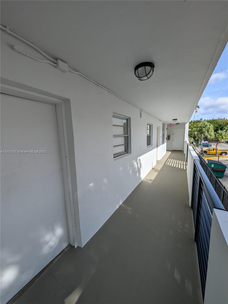 JEFFERSON SOUTH SHORE CON - Residential Lease