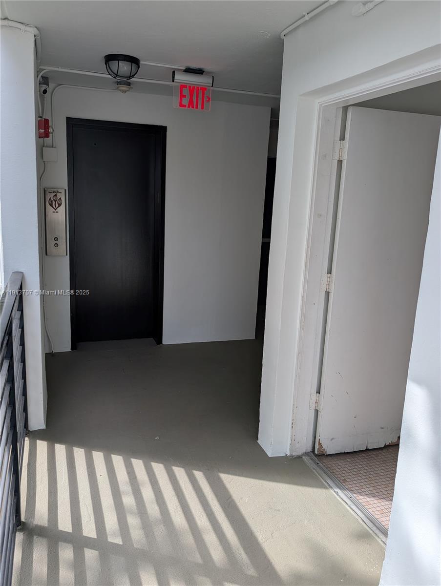 JEFFERSON SOUTH SHORE CON - Residential Lease