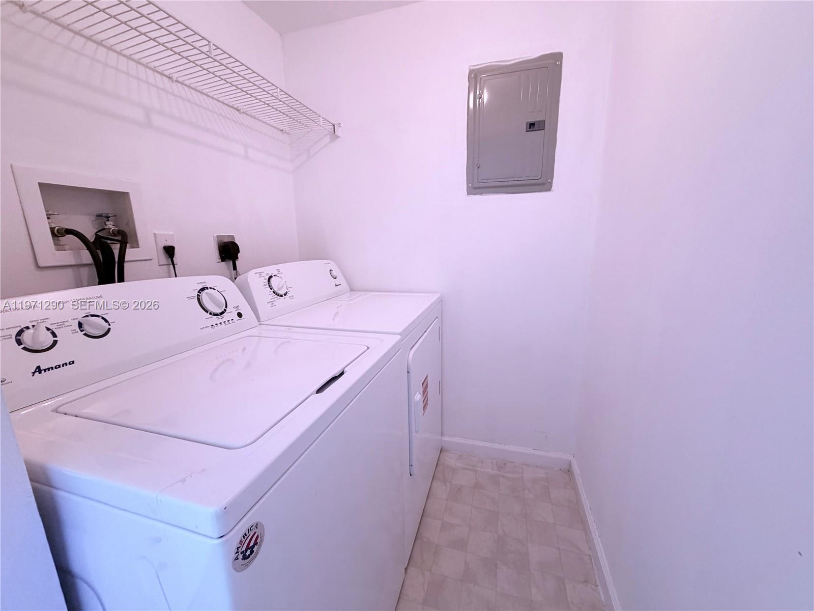 PORTO BELLAGIO CONDO - Residential