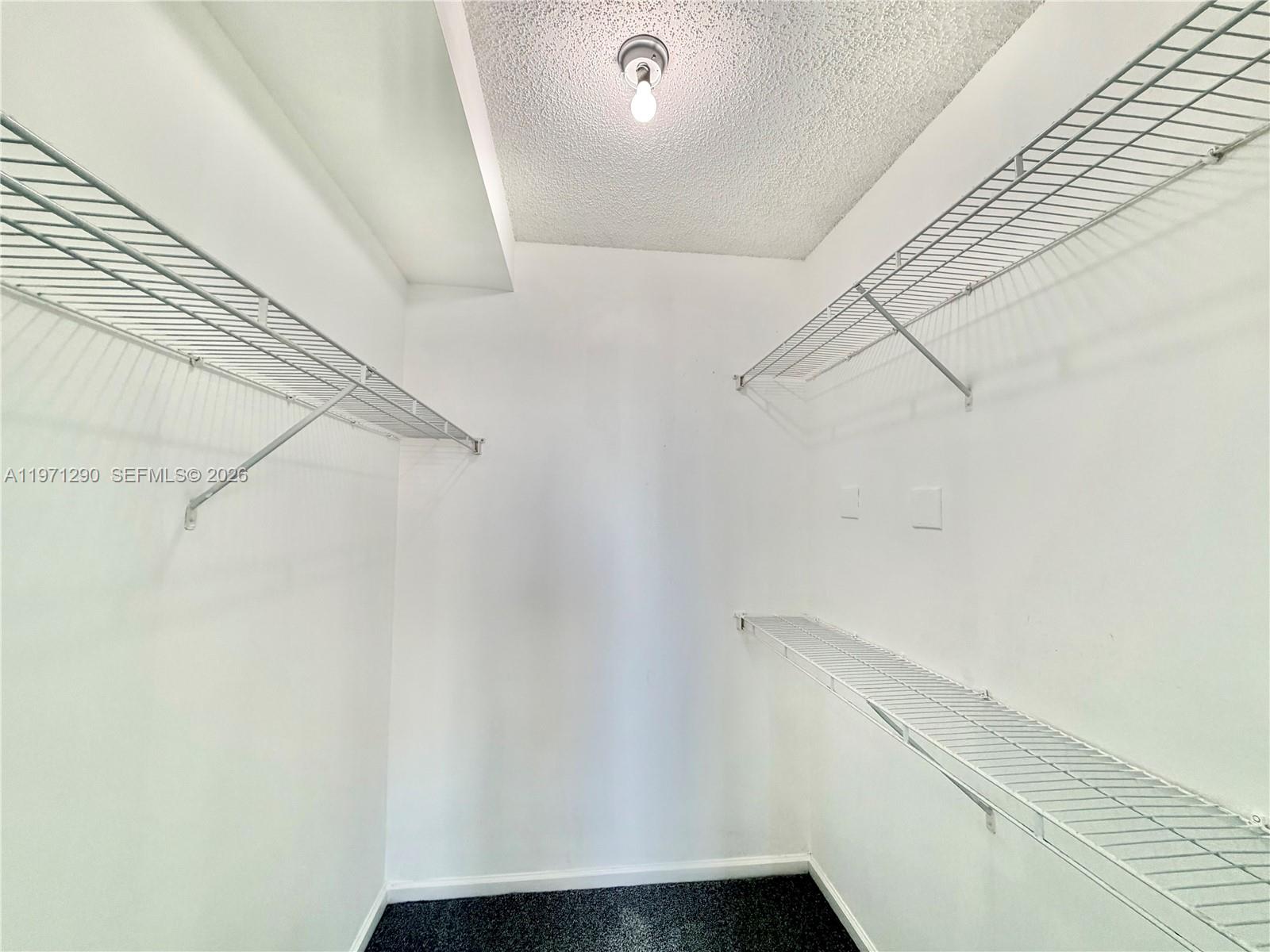PORTO BELLAGIO CONDO - Residential