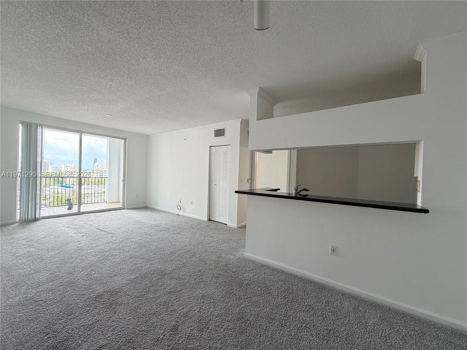 PORTO BELLAGIO CONDO - Residential
