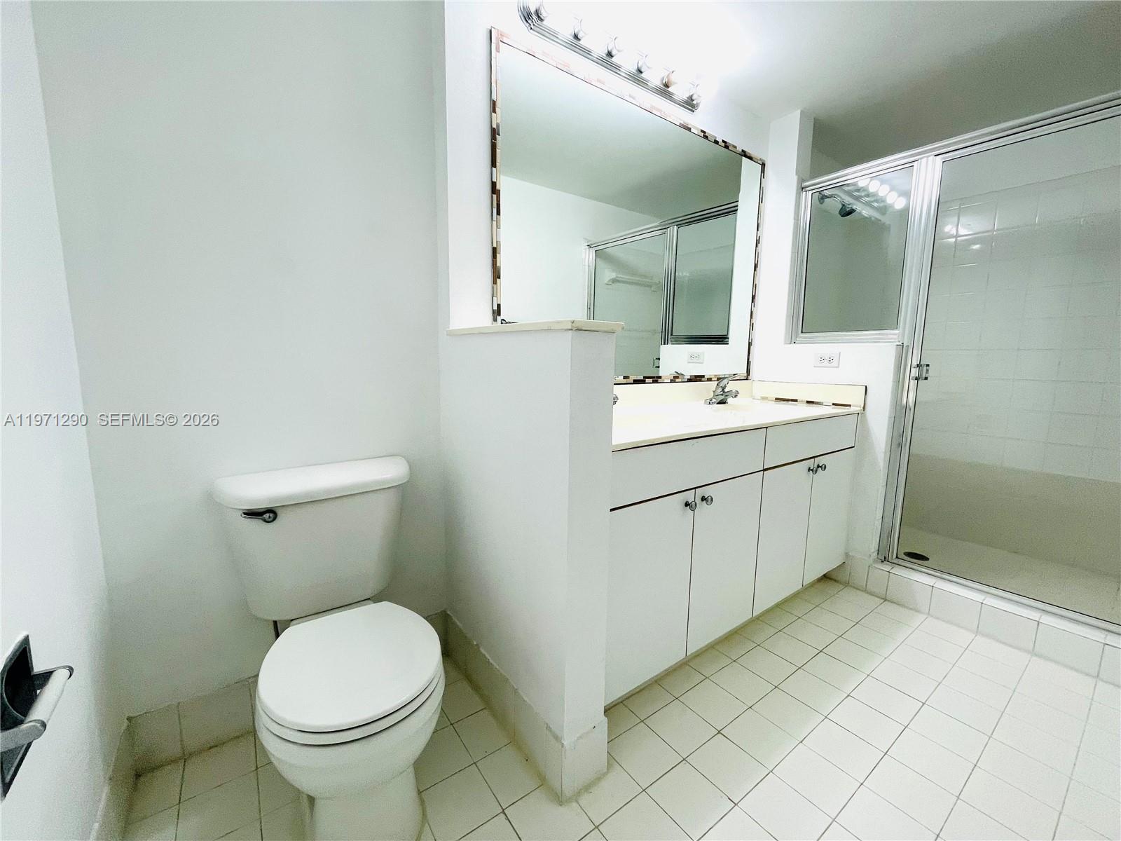 PORTO BELLAGIO CONDO - Residential