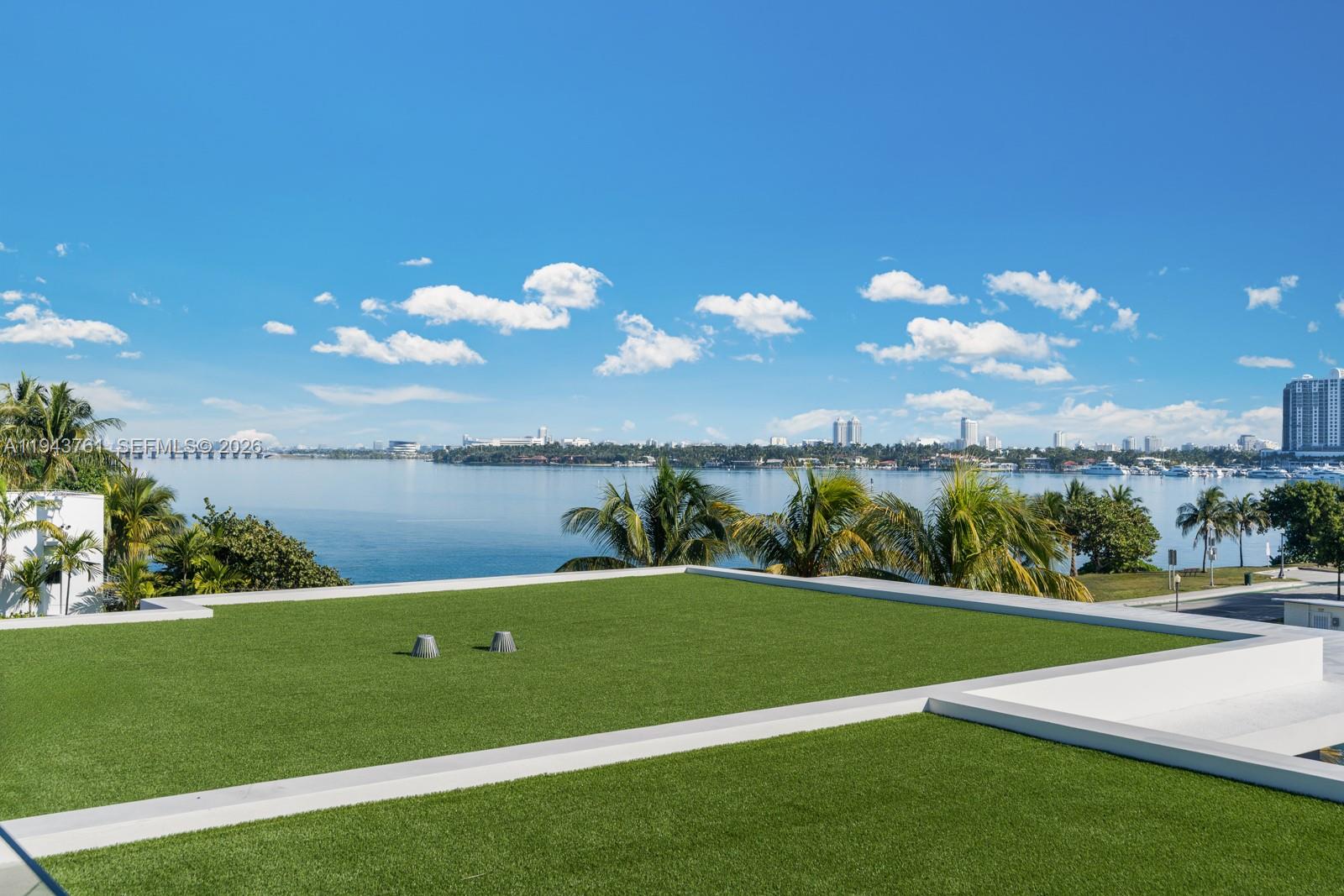 RIVO ALTO AMD - Residential