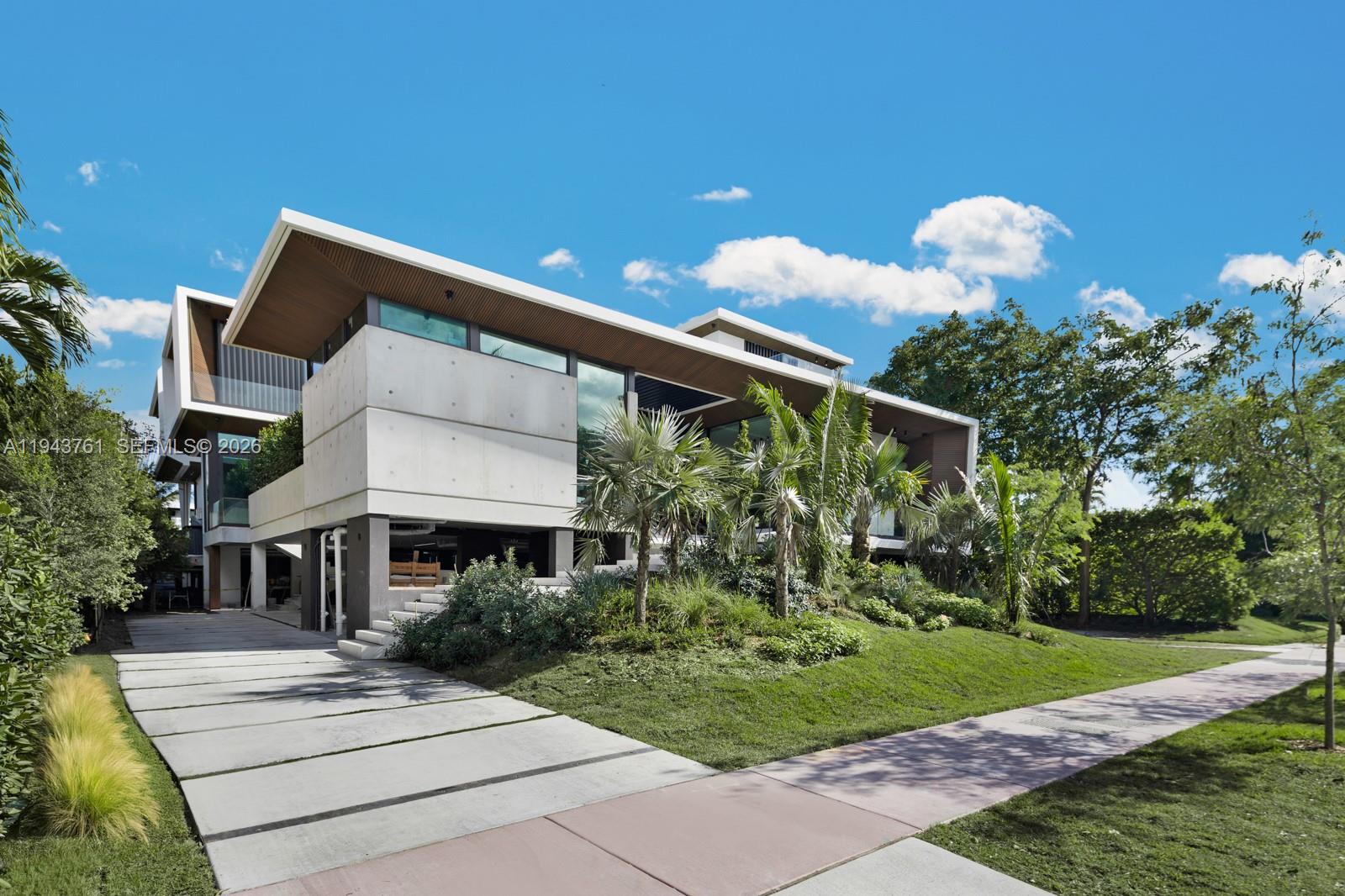 RIVO ALTO AMD - Residential