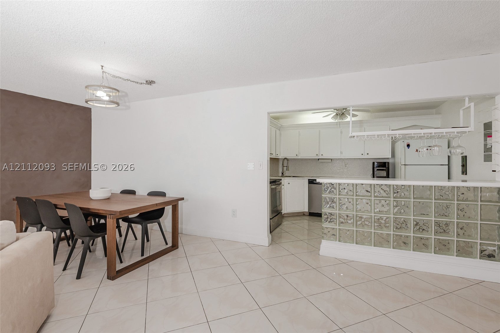 2750 NE 183rd St 1612
