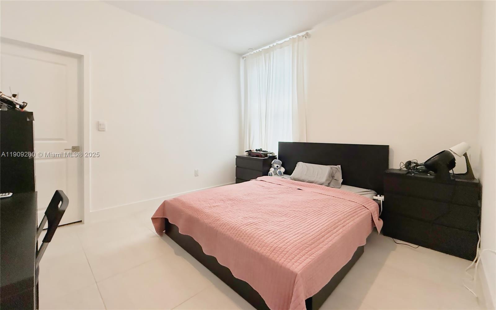 KROME GROVE ESTATES - Residential