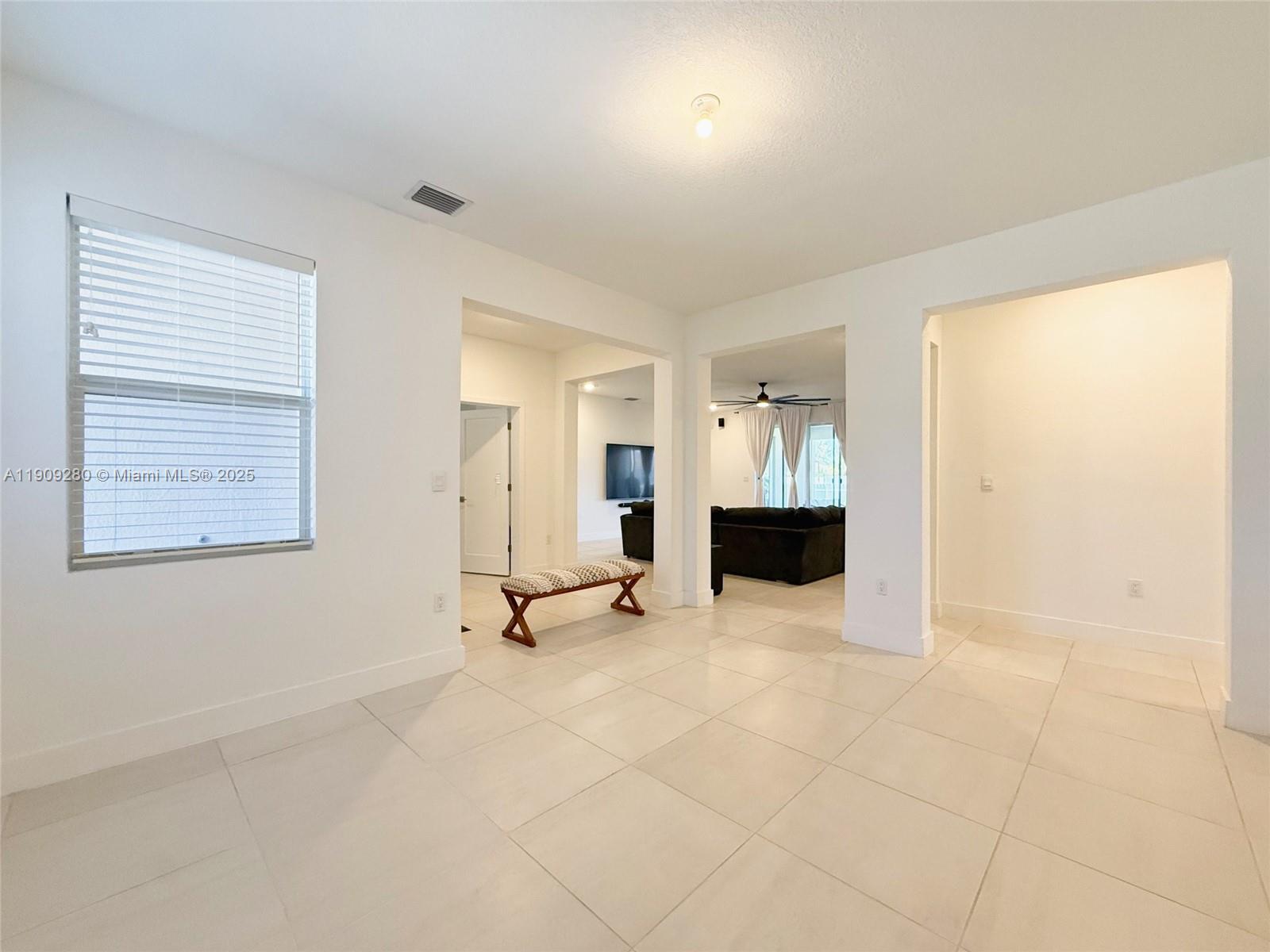 KROME GROVE ESTATES - Residential