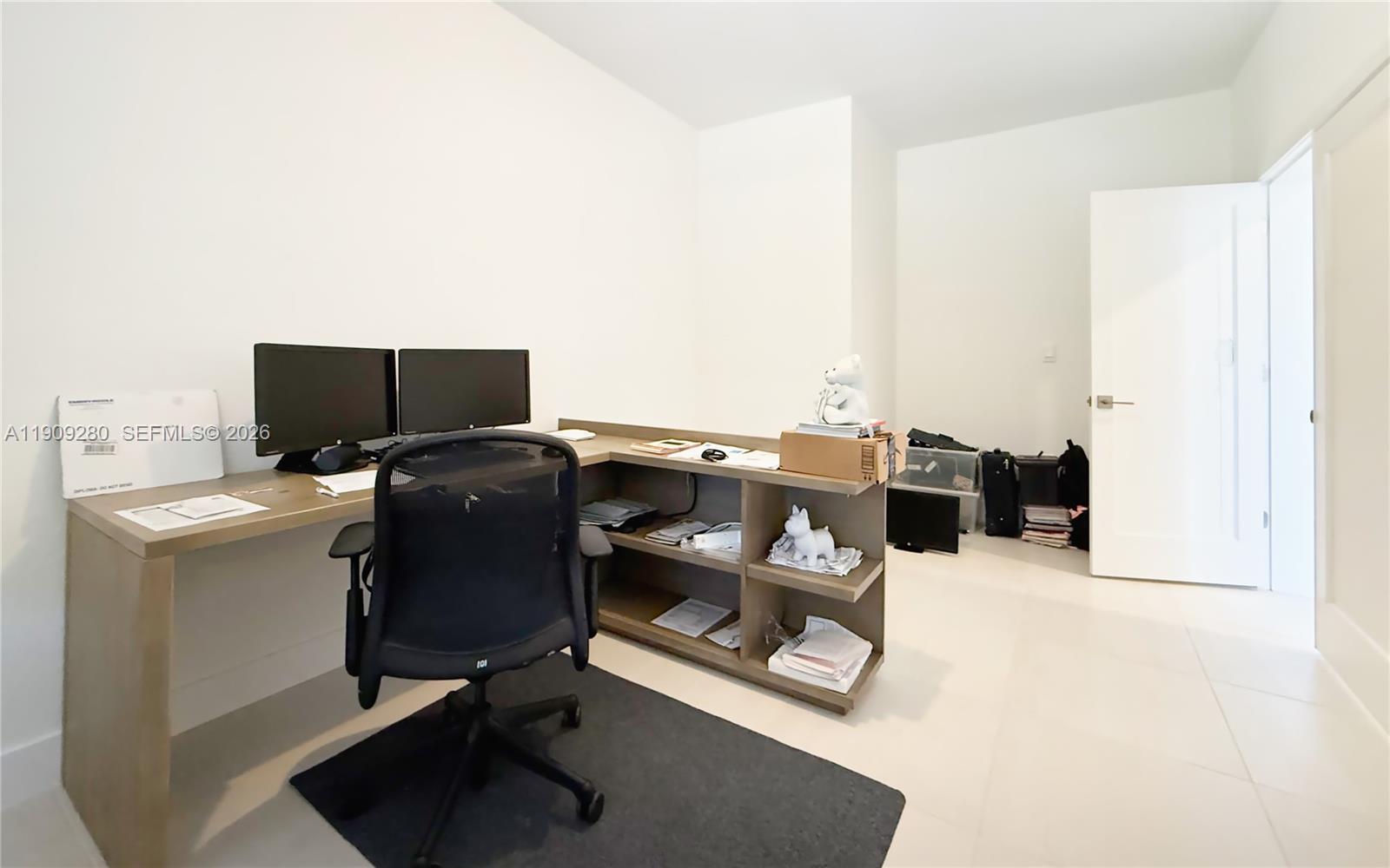 KROME GROVE ESTATES - Residential