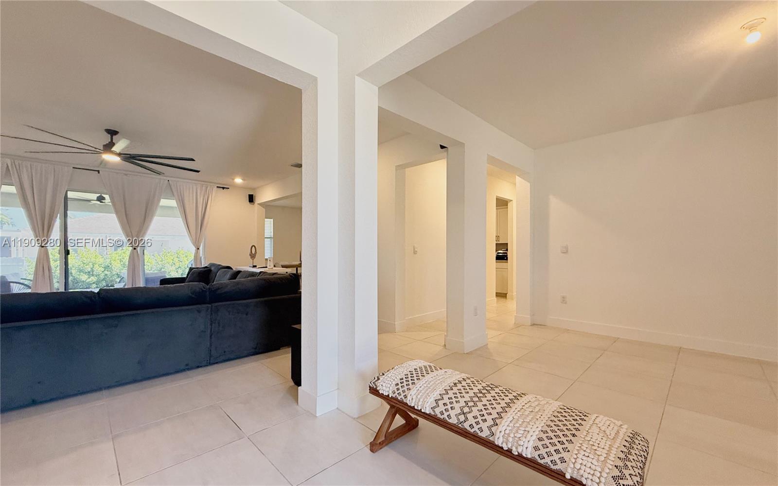 KROME GROVE ESTATES - Residential