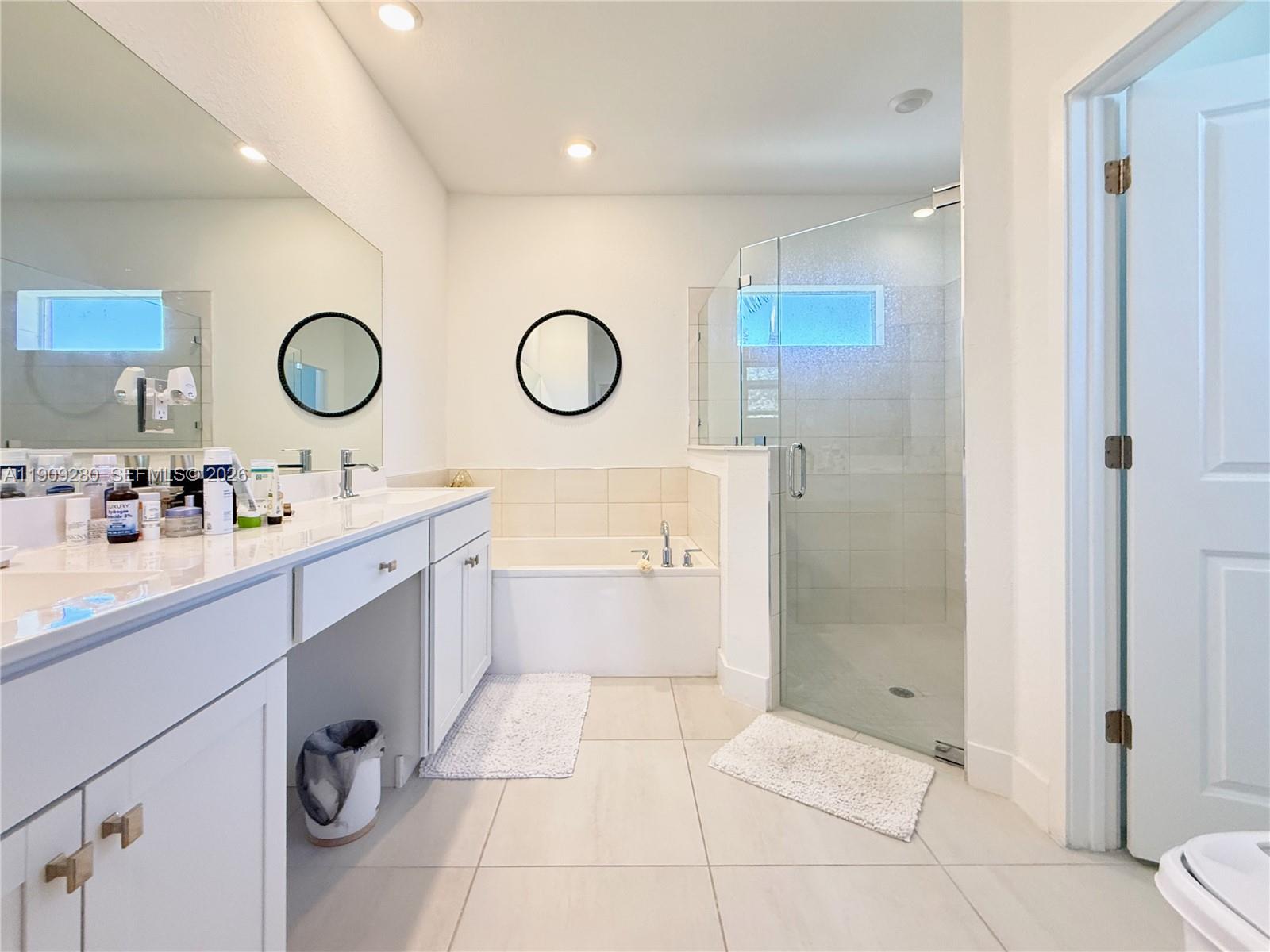 KROME GROVE ESTATES - Residential