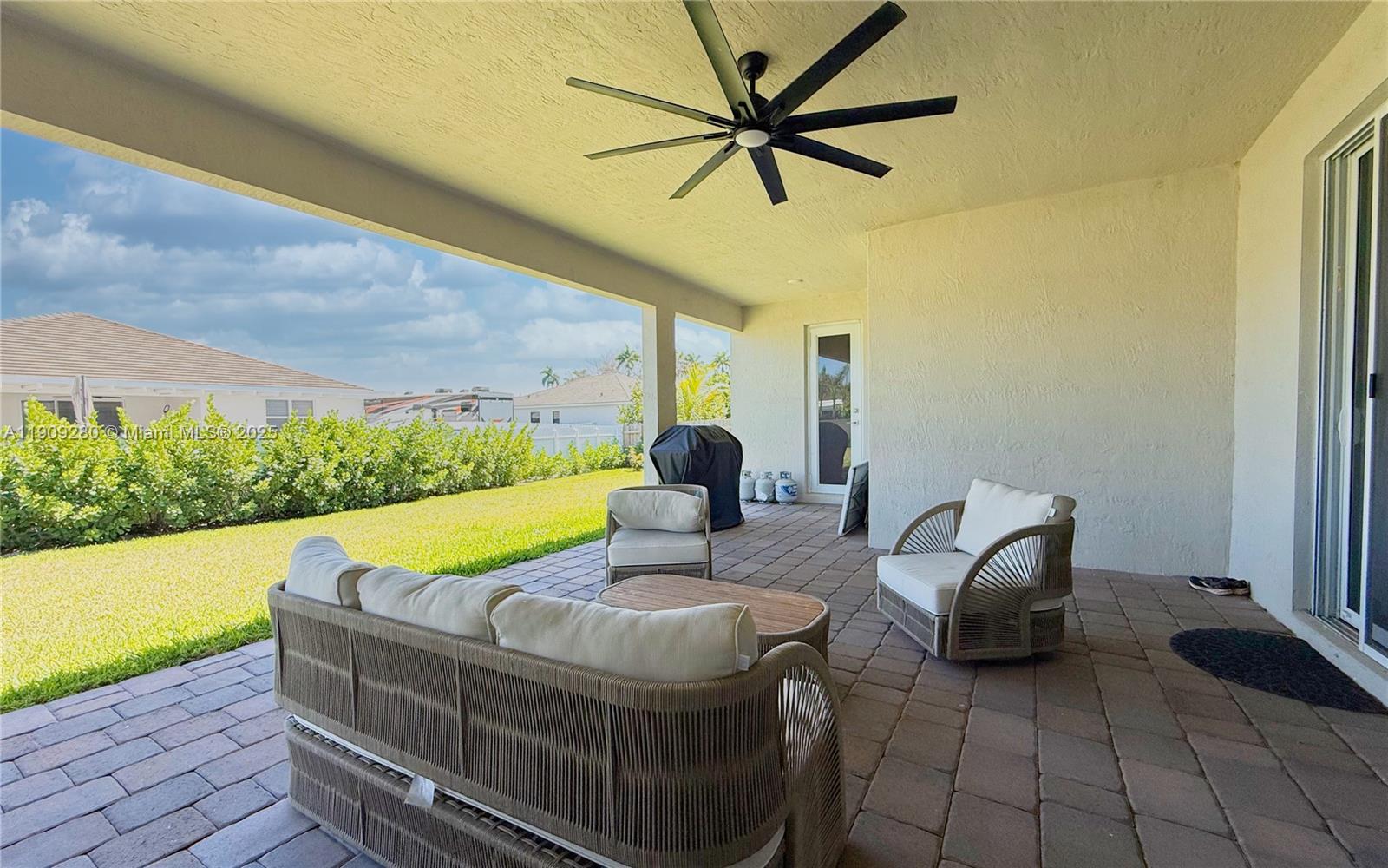 KROME GROVE ESTATES - Residential