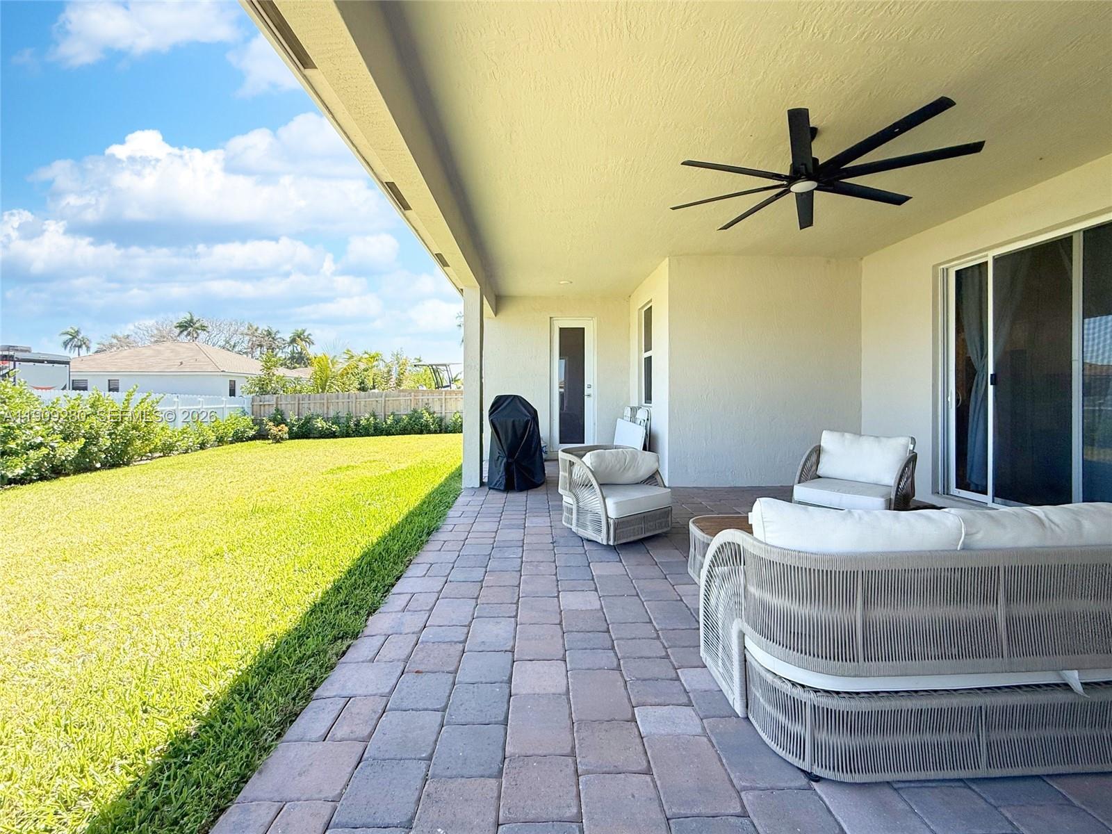 KROME GROVE ESTATES - Residential