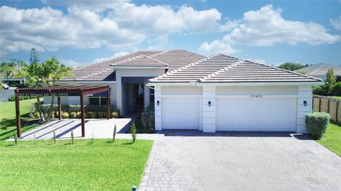 Photo of 29405 SW 179th Ave, Homestead, FL 33030 (MLS # A11909280)