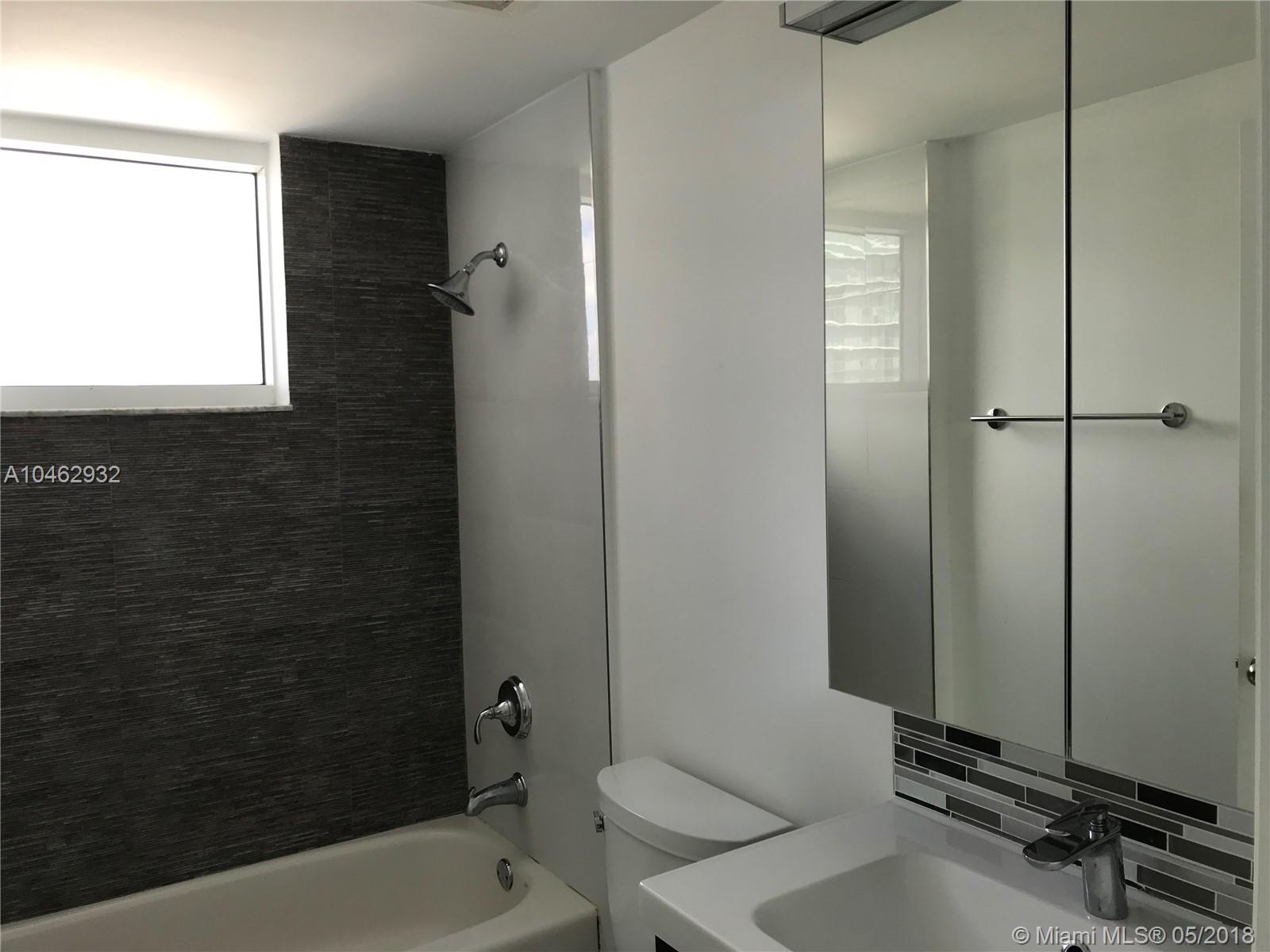 VUE AT BRICKELL CONDO - Residential Lease