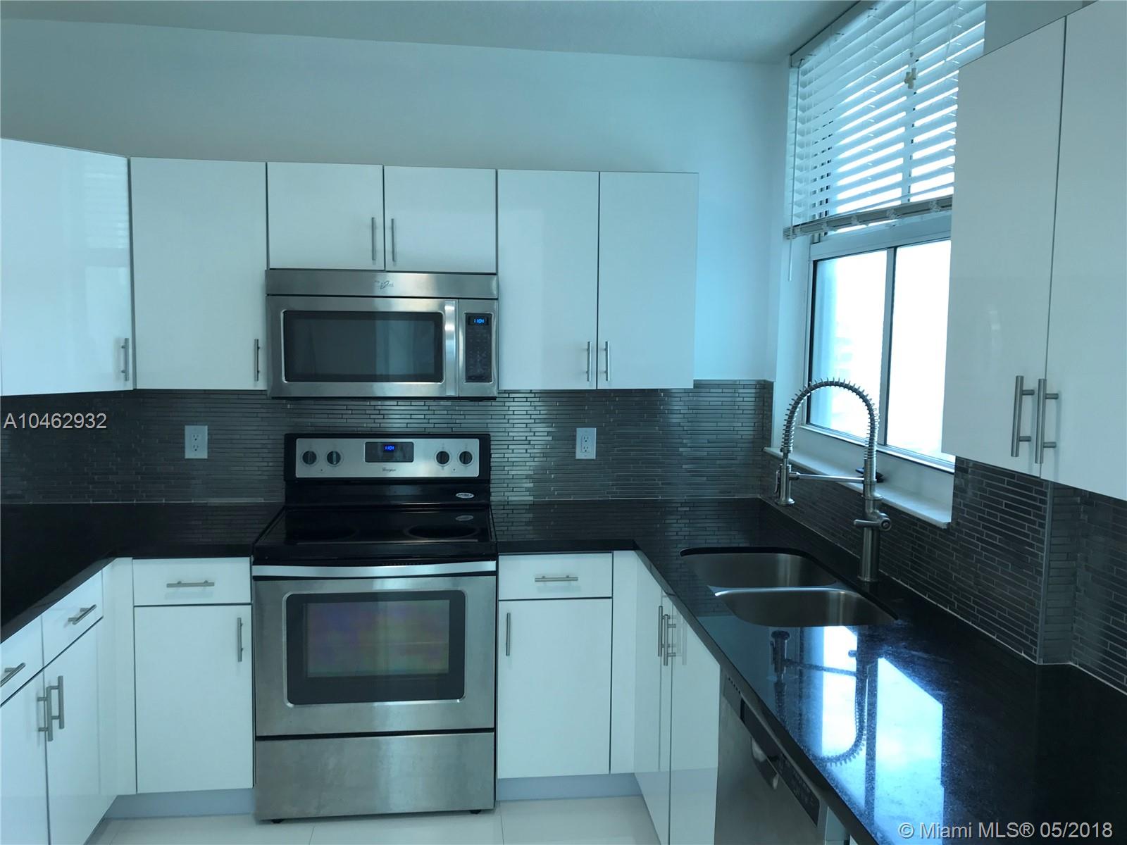 VUE AT BRICKELL CONDO - Residential Lease