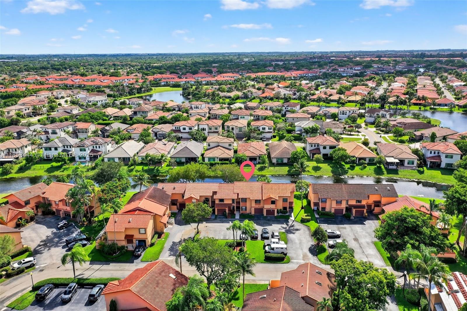 PEMBROKE LAKES SOUTH - Residential