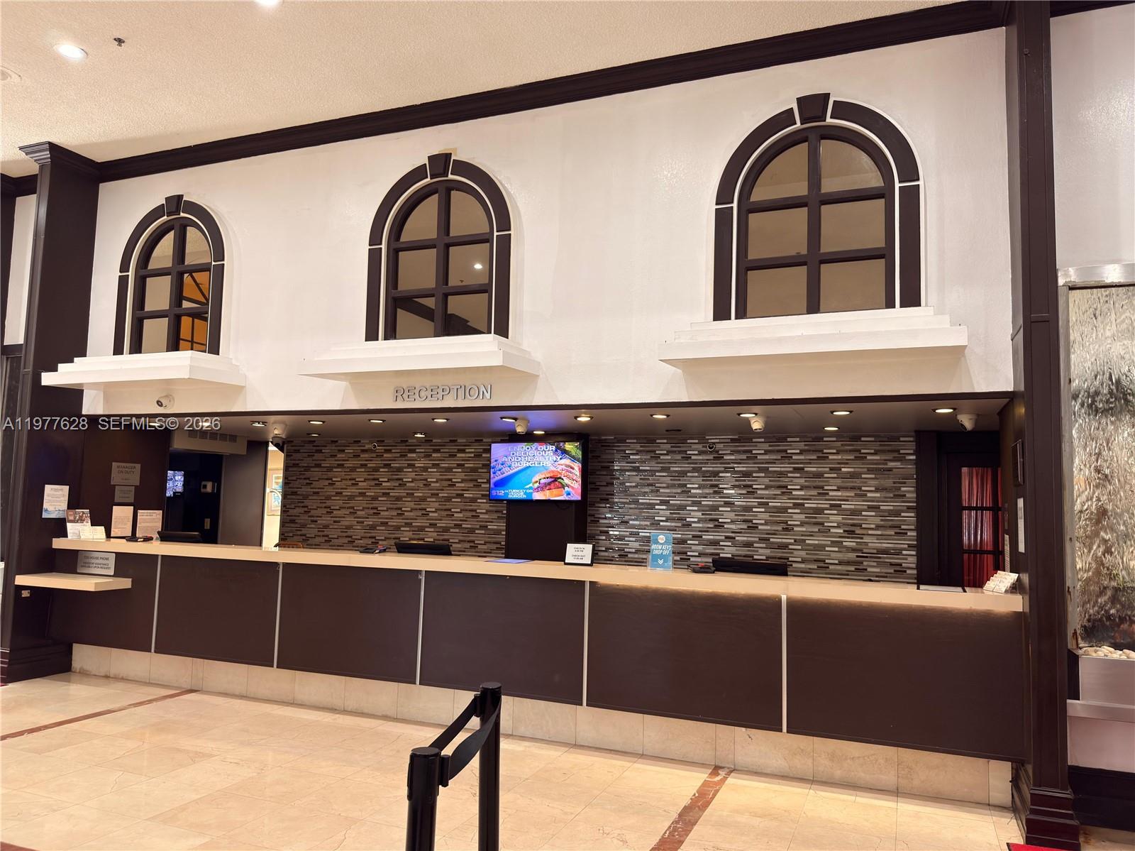 THE AVENTURA BEACH CLUB C - Residential