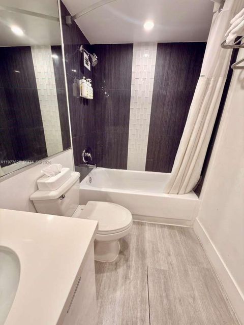 Tiny photo for 19201 Collins Ave #933, Sunny Isles Beach, FL 33160 (MLS # A11977628)