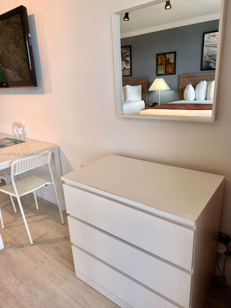 THE AVENTURA BEACH CLUB C - Residential