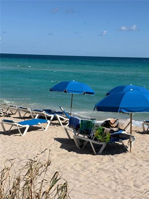 Tiny photo for 19201 Collins Ave #933, Sunny Isles Beach, FL 33160 (MLS # A11977628)