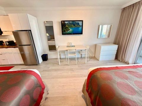 Tiny photo for 19201 Collins Ave #933, Sunny Isles Beach, FL 33160 (MLS # A11977628)