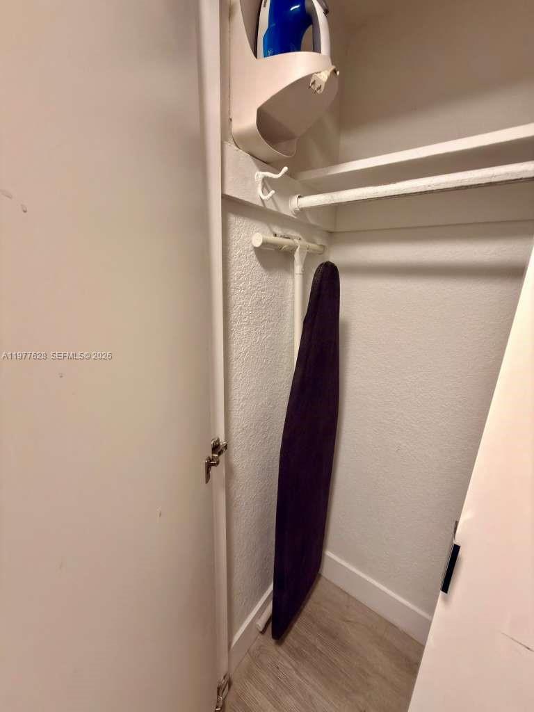 THE AVENTURA BEACH CLUB C - Residential