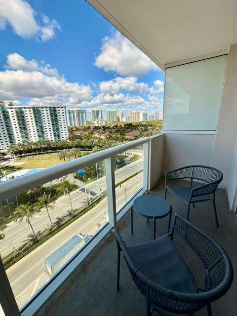 Tiny photo for 19201 Collins Ave #933, Sunny Isles Beach, FL 33160 (MLS # A11977628)