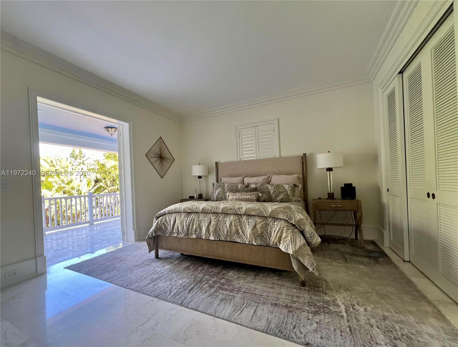 ISLAMORADA, TOWNSITE OF - Residential