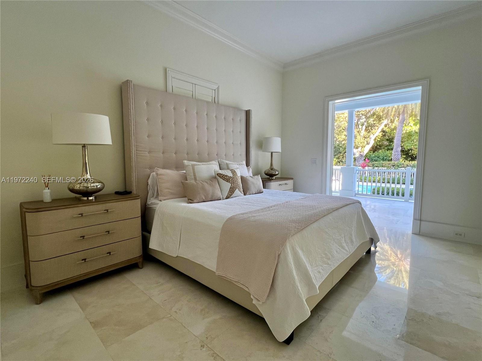 ISLAMORADA, TOWNSITE OF - Residential