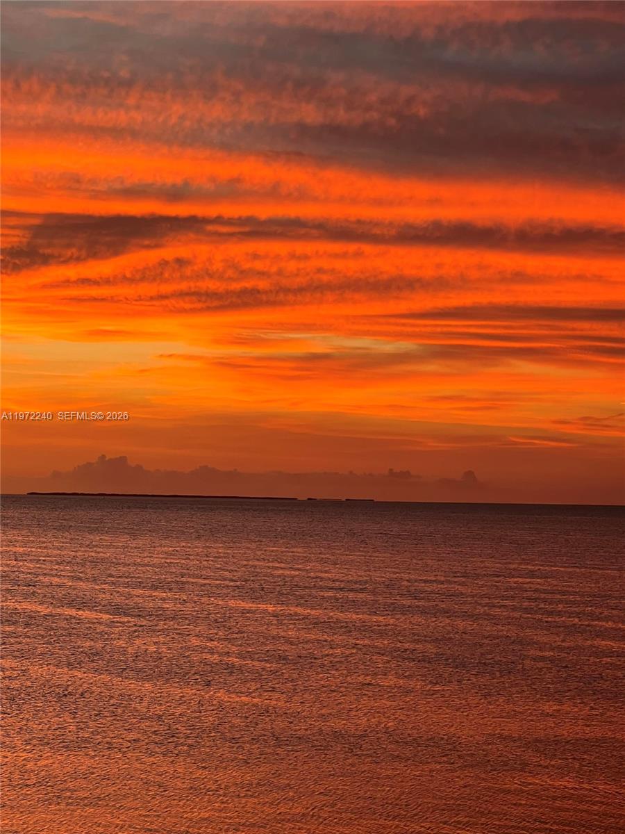 ISLAMORADA, TOWNSITE OF - Residential