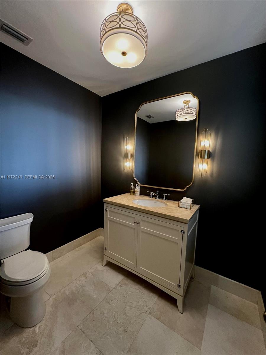 ISLAMORADA, TOWNSITE OF - Residential