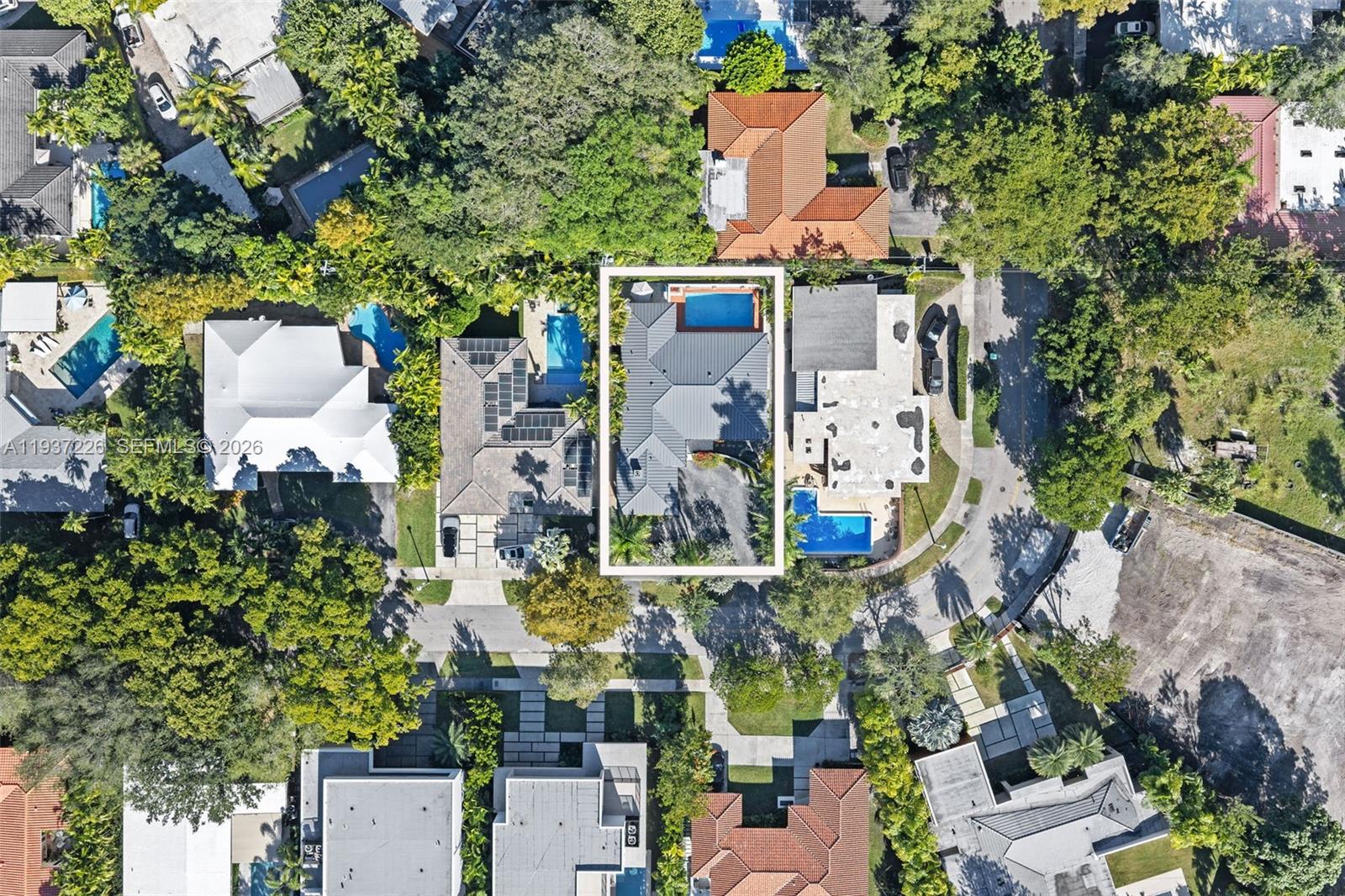 BAY HEIGHTS - Residential