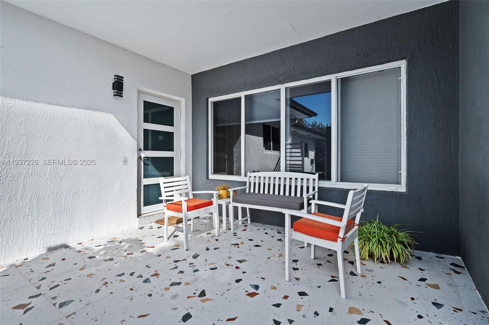 BAY HEIGHTS - Residential