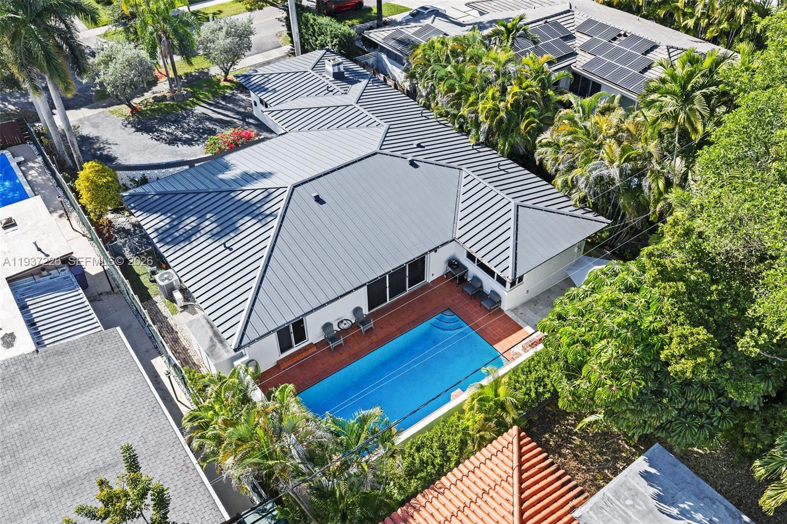 BAY HEIGHTS - Residential