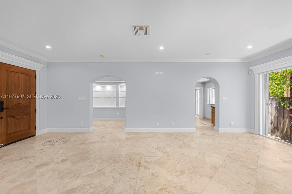 SILVER BLUFF EST SEC C - Residential