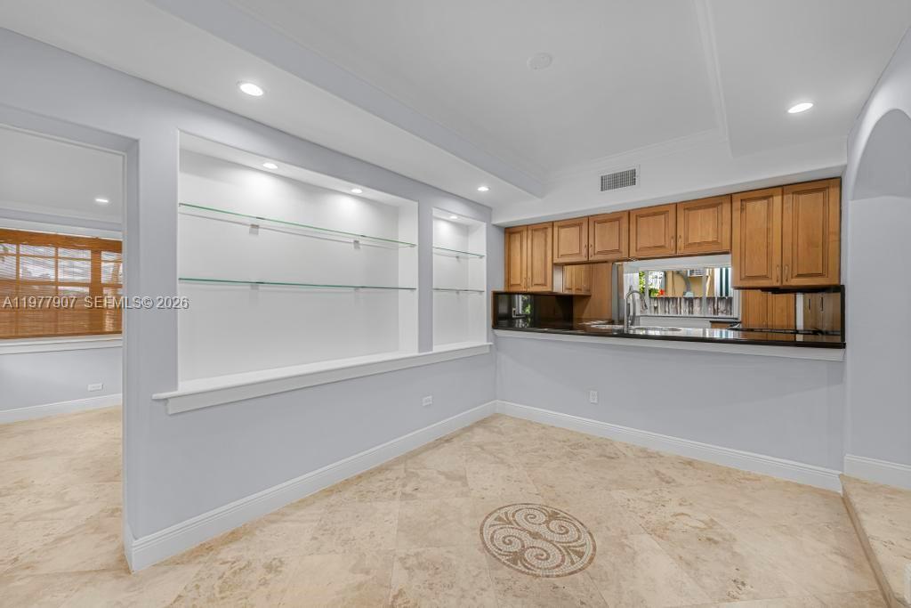 SILVER BLUFF EST SEC C - Residential