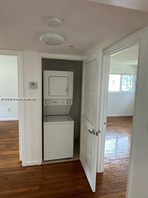 Great unit with ceramic floors 2 bedroom 1 1/2 bathroom close to the beach, main highways and much more. Washer and dryer inside unit, Appliances will be changed. Dont miss this opportunity. Call listing agent for more Info. Unit on Lock Box, very easy to show