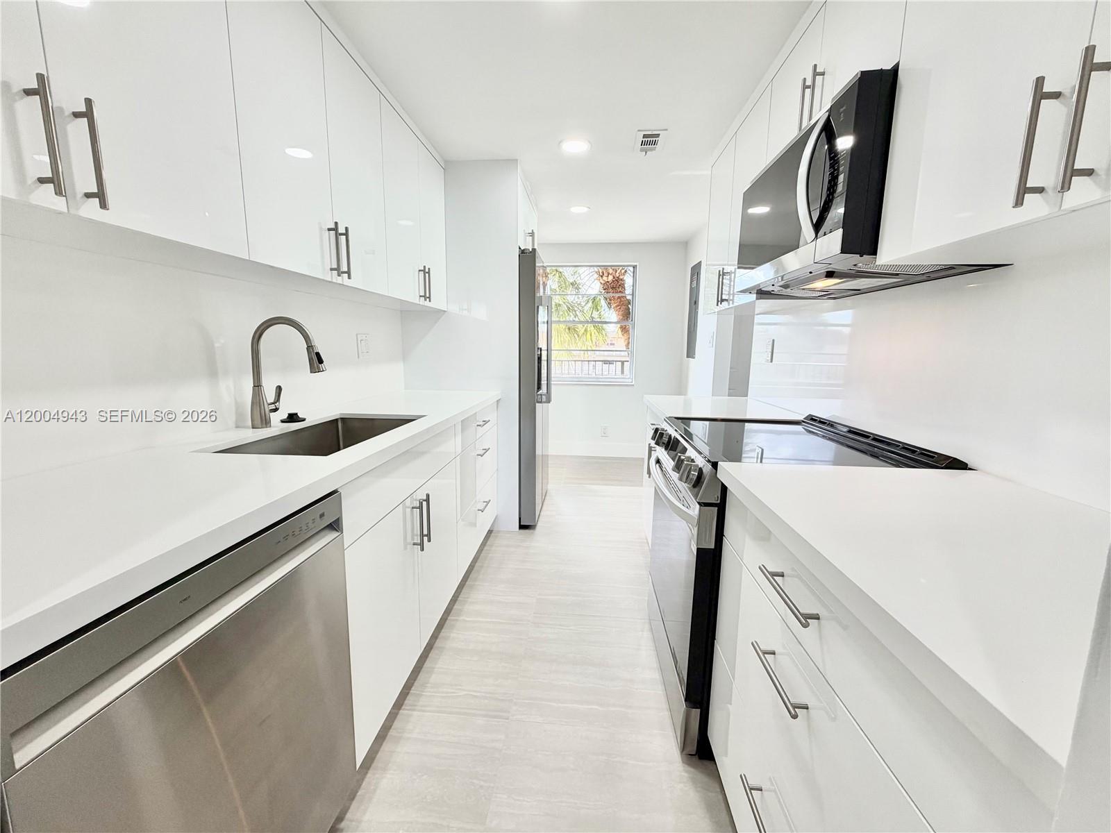 CYPRESS CHASE NORTH NO 1 - Residential