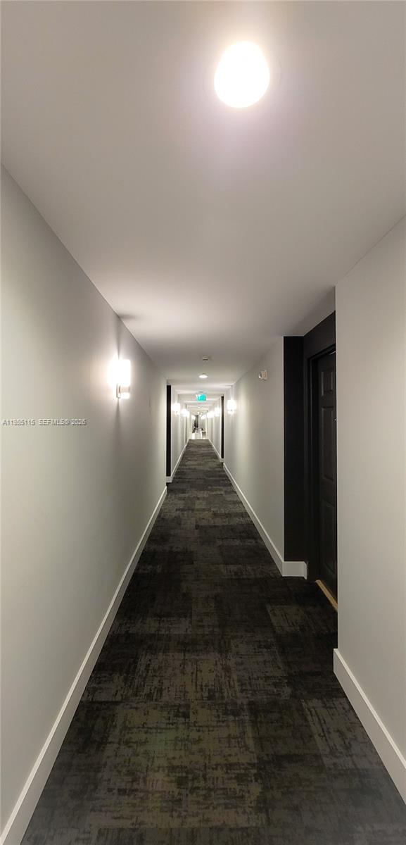 HOLLYWOOD STATION RES CON - Residential Lease