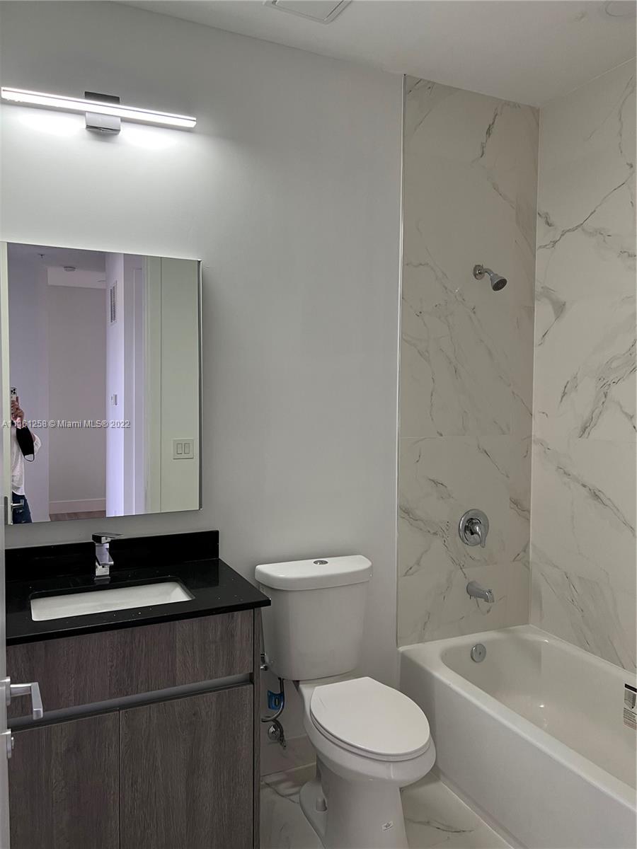 POSITANO TOWNHOUSES - Residential Lease