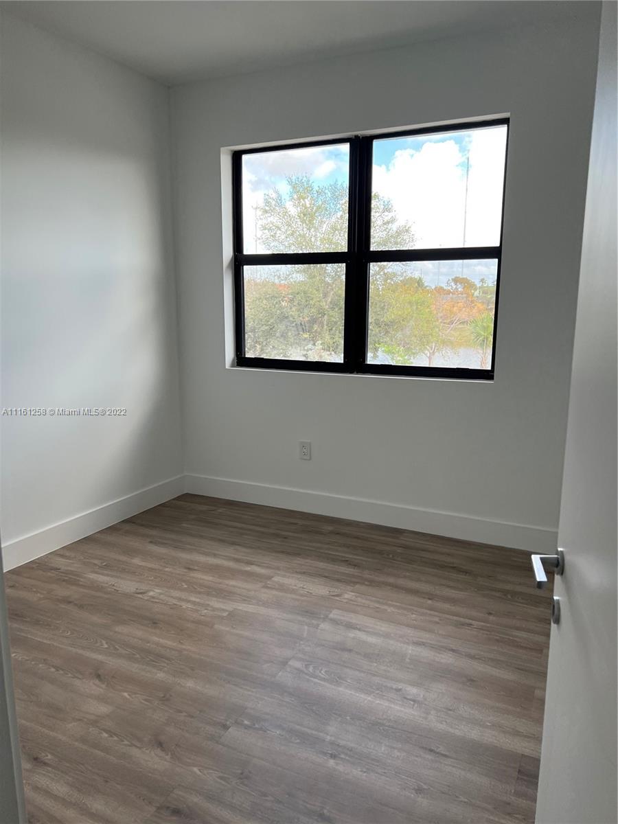 POSITANO TOWNHOUSES - Residential Lease