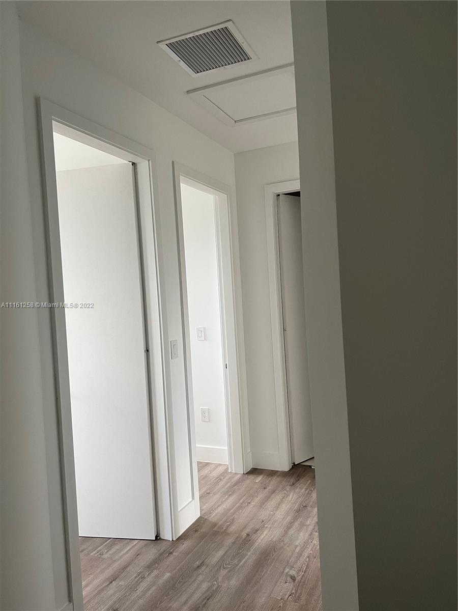 POSITANO TOWNHOUSES - Residential Lease