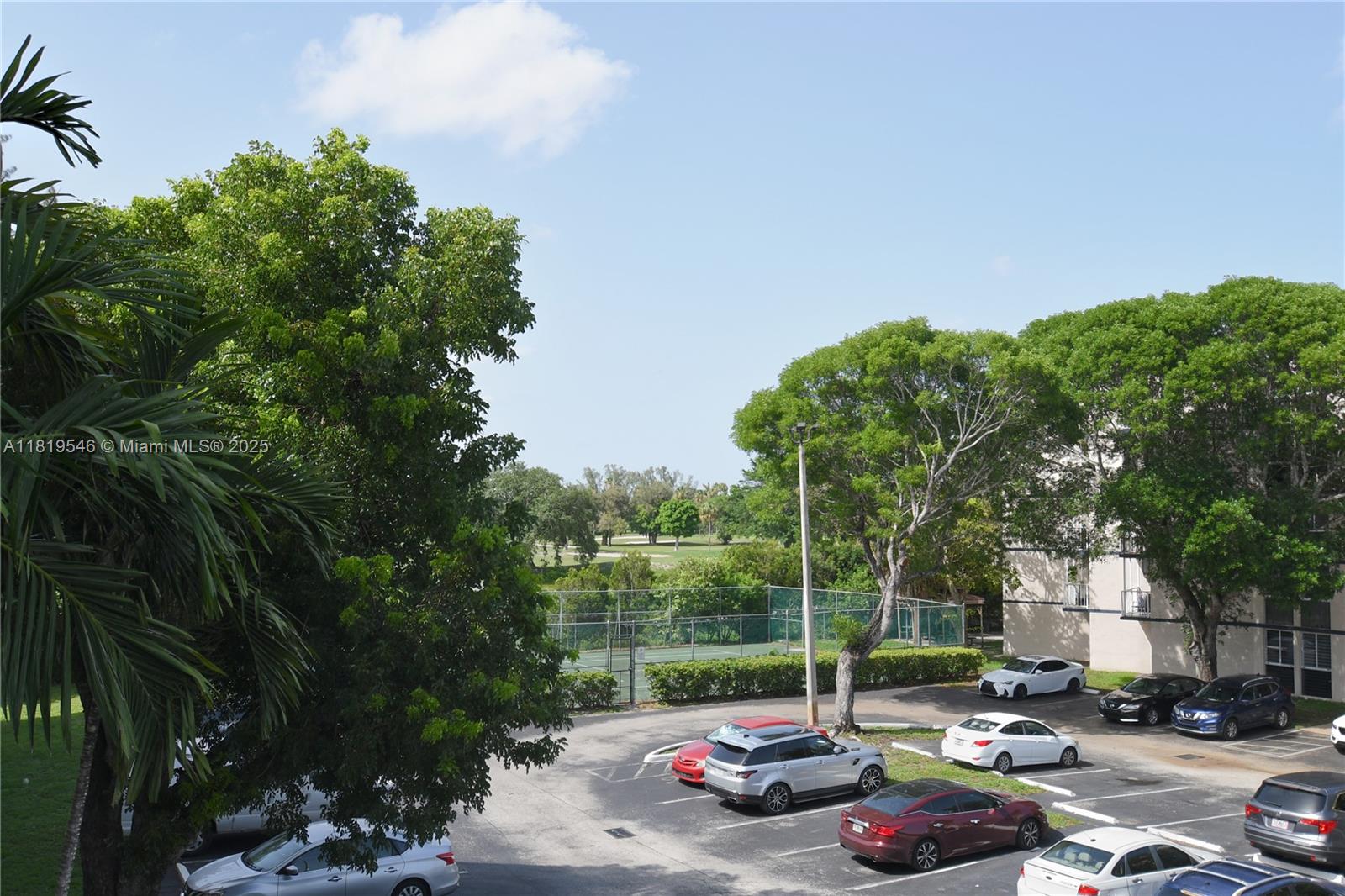 LAS BRISAS@ COUNTRY CLUB - Residential