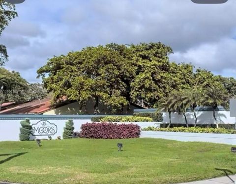 Photo of 17355 NW 66th Ct, Hialeah, FL 33015 (MLS # A11956185)