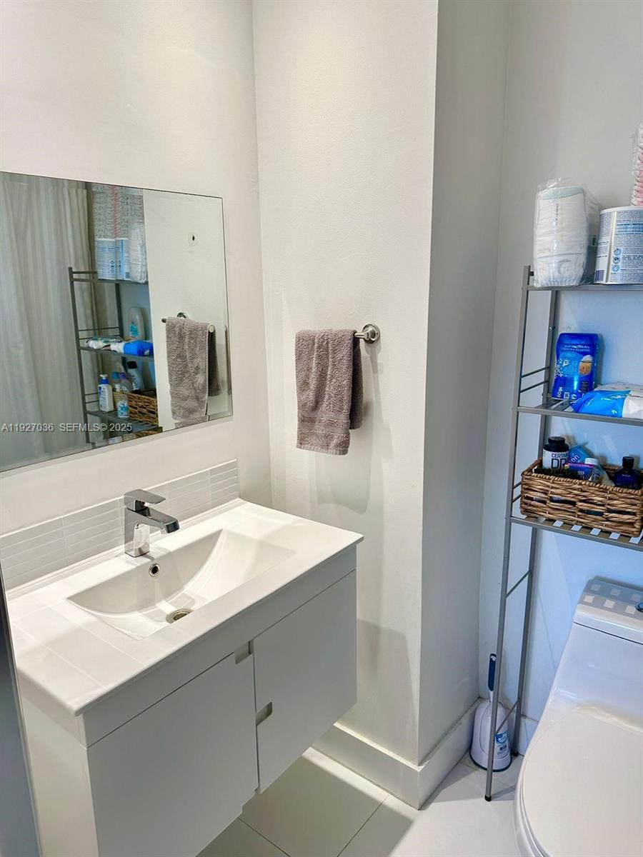 MYSTIC PLACE CONDO - Residential Lease