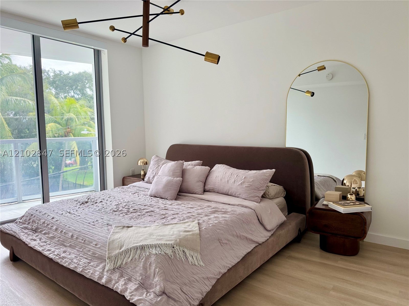 View photos, virtual tours, details... 13800 Highland Dr 307
